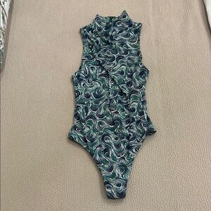 Cinq à Sept Swirl Pattern Bodysuit - Green and Blue. SZ XS.